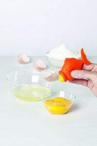 Yolk Fish Squeeze Fish Lips Swallow Release Egg Separator